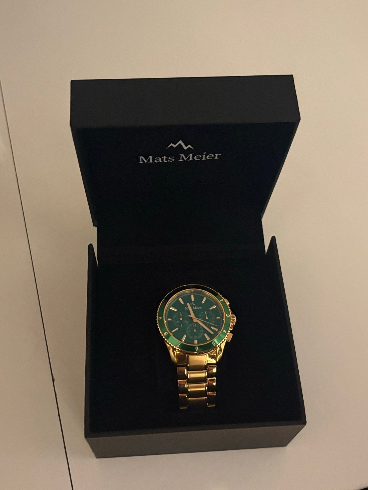 Mats Meier Horloge - Goudkleurig met Groene Wijzerplaat, Ophalen of Verzenden, Nieuw
