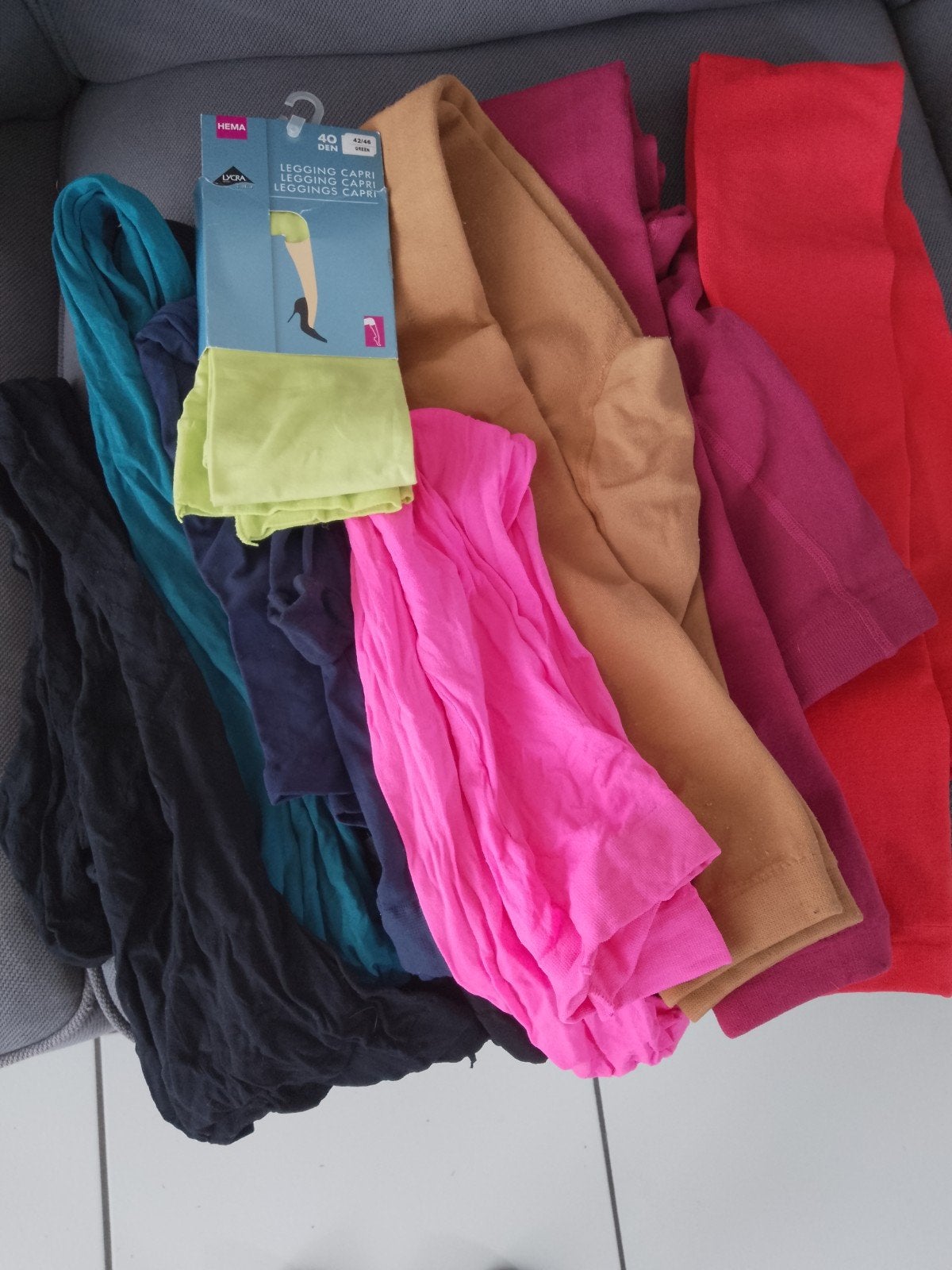 pakketje 9 stuks thermo legging en panty 40, xl, Kleding | Dames, Leggings, Maillots en Panty's, Verzenden, Zo goed als nieuw