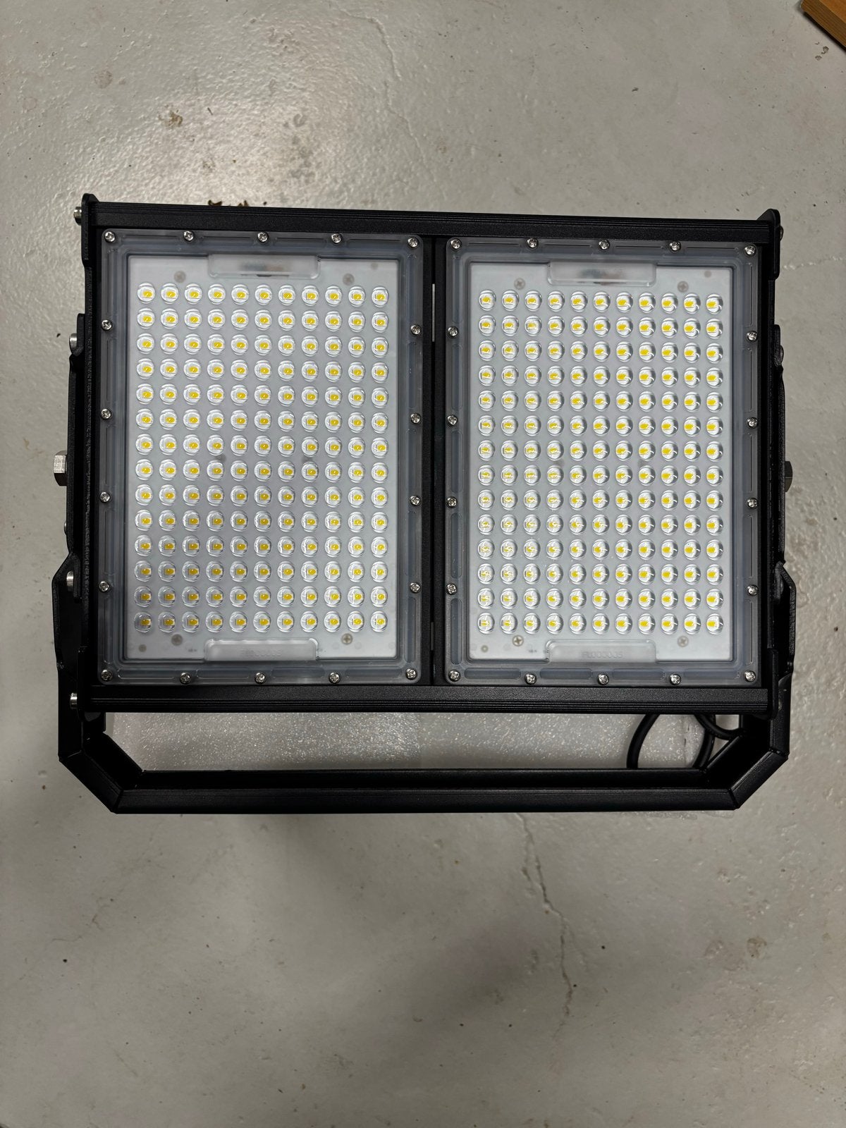 Nieuwe LED terreinlamp 240W – LED Flood Light, Overige typen, Ophalen of Verzenden, Netvoeding, 250 watt of meer