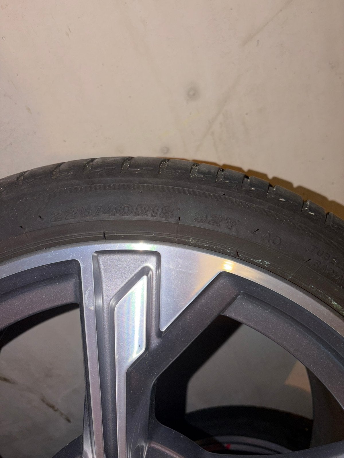 Orginele sportieve audi velgen (banden), Auto-onderdelen, Banden en Velgen, 18 inch, Nieuw, Ophalen of Verzenden, Band(en)