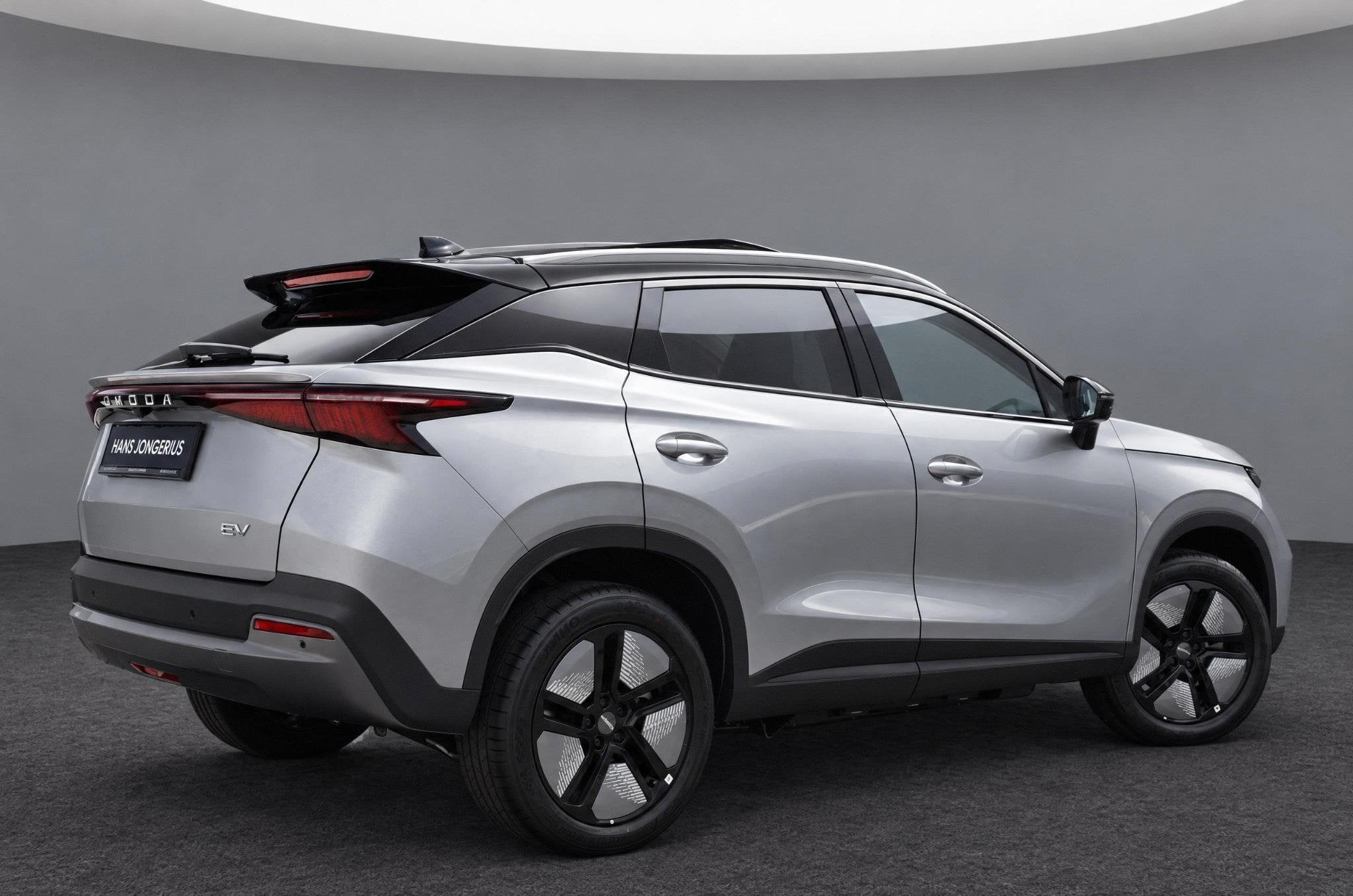 Omoda 5 EV Premium 61 kWh | INCLUSIEF INRUILPREMIE | BIJTELL, Auto's, 430 km, 211 pk, SUV of Terreinwagen, Zilver of Grijs