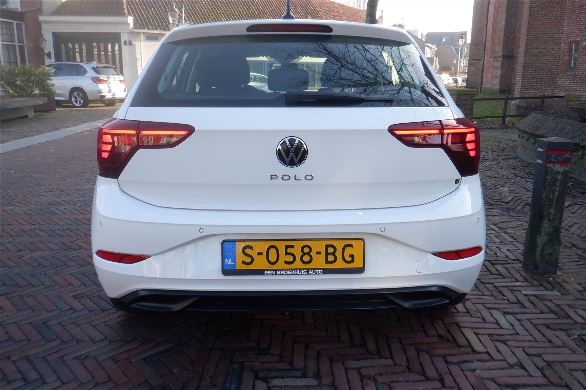 VOLKSWAGEN Polo 1.0 TSI 95pk Life PDC voor en achter -CARPLA, Auto's, 12 maanden, Stof, Gebruikt, Origineel Nederlands