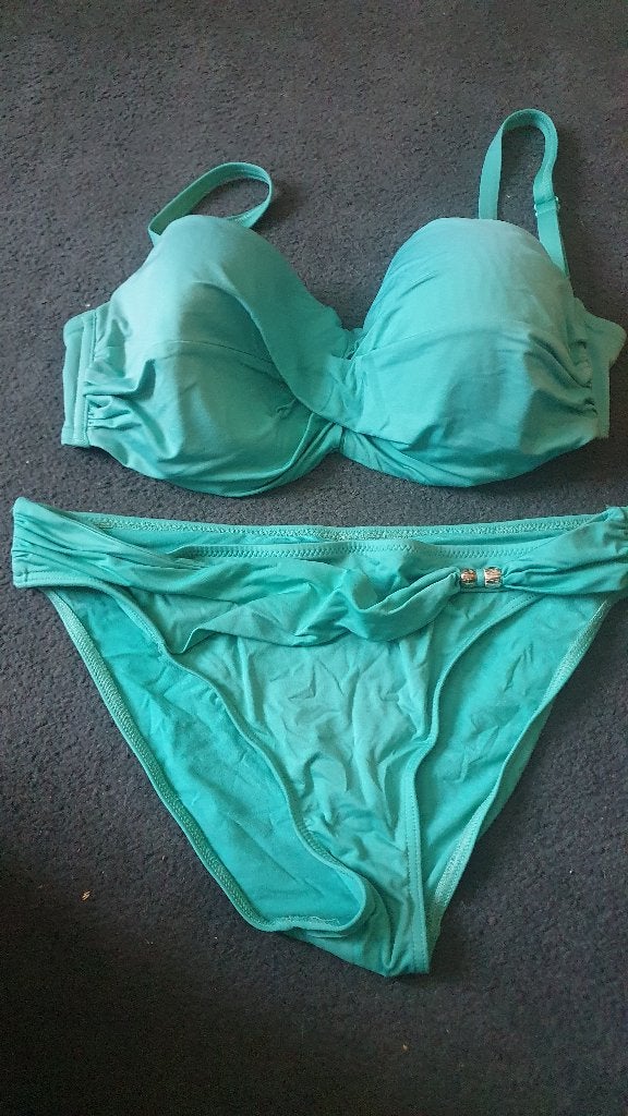 Bikini cyell 40D, Ophalen of Verzenden, Cyell, Bikini, Gedragen
