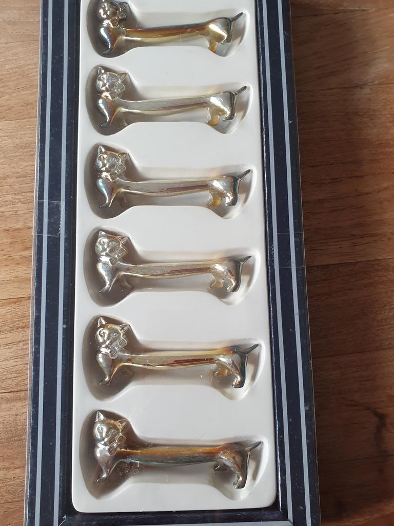 Set van 6 verzilverde messenleggers. Kat Nieuw in verpakking, Antiek en Kunst, Ophalen of Verzenden
