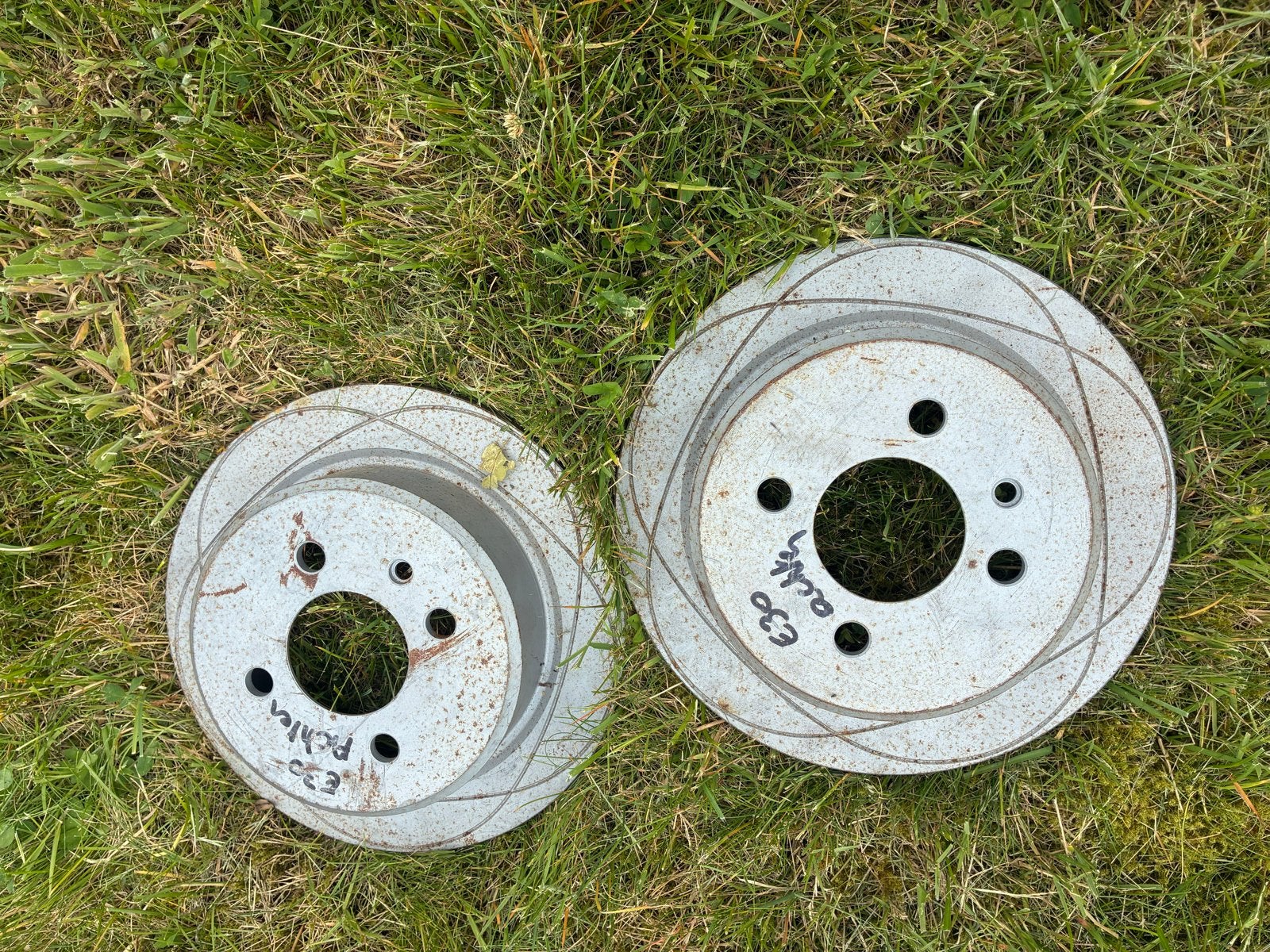 BMW E30 Remschijven, Auto-onderdelen, Remmen en Aandrijving, BMW, Gebruikt, Ophalen of Verzenden