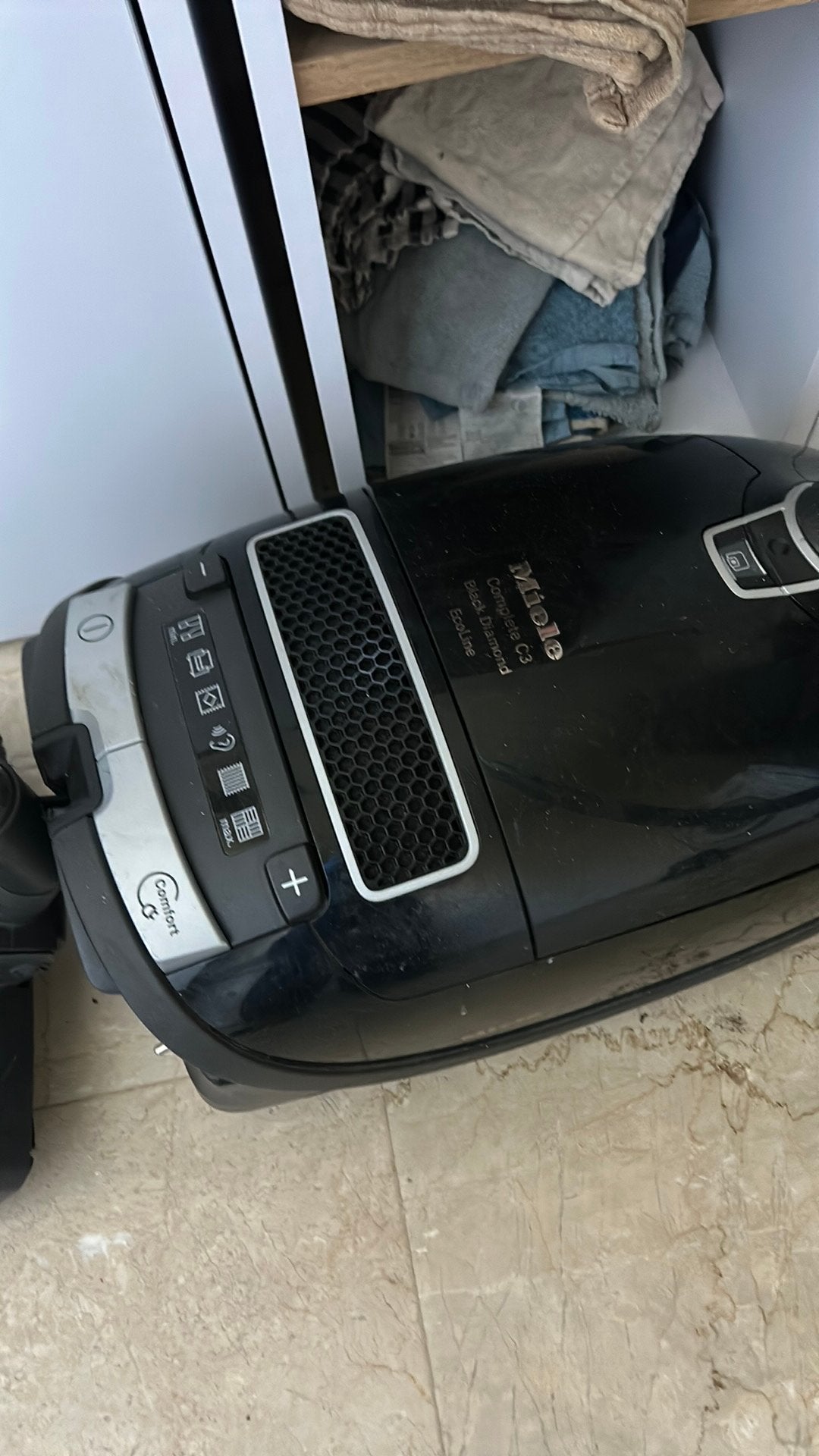 Miele C3 Black Diamond stofzuiger met accessoires, Ophalen, Inclusief accessoires, Gebruikt, Miele
