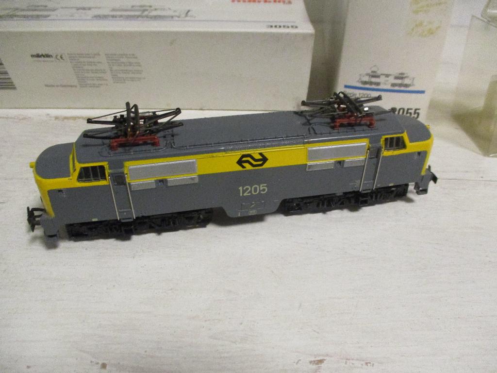 Marklin NS 1205 no 3055, Ophalen, Wisselstroom, Locomotief, Analoog