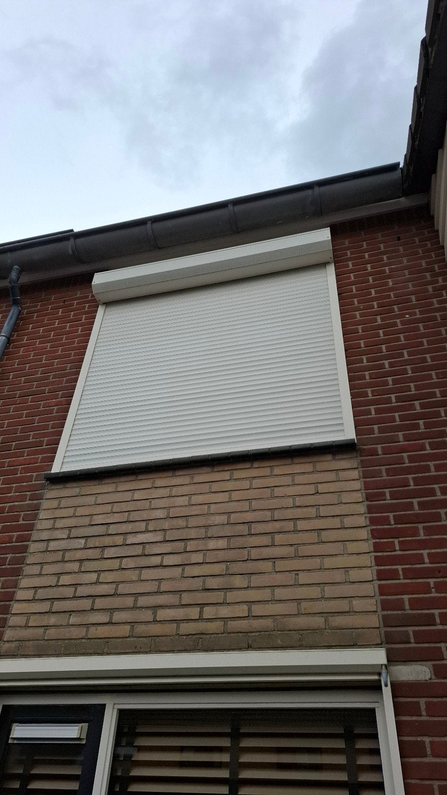 3x elektrische rolluiken wit, Ophalen, Gebruikt, Wit, 150 tot 200 cm