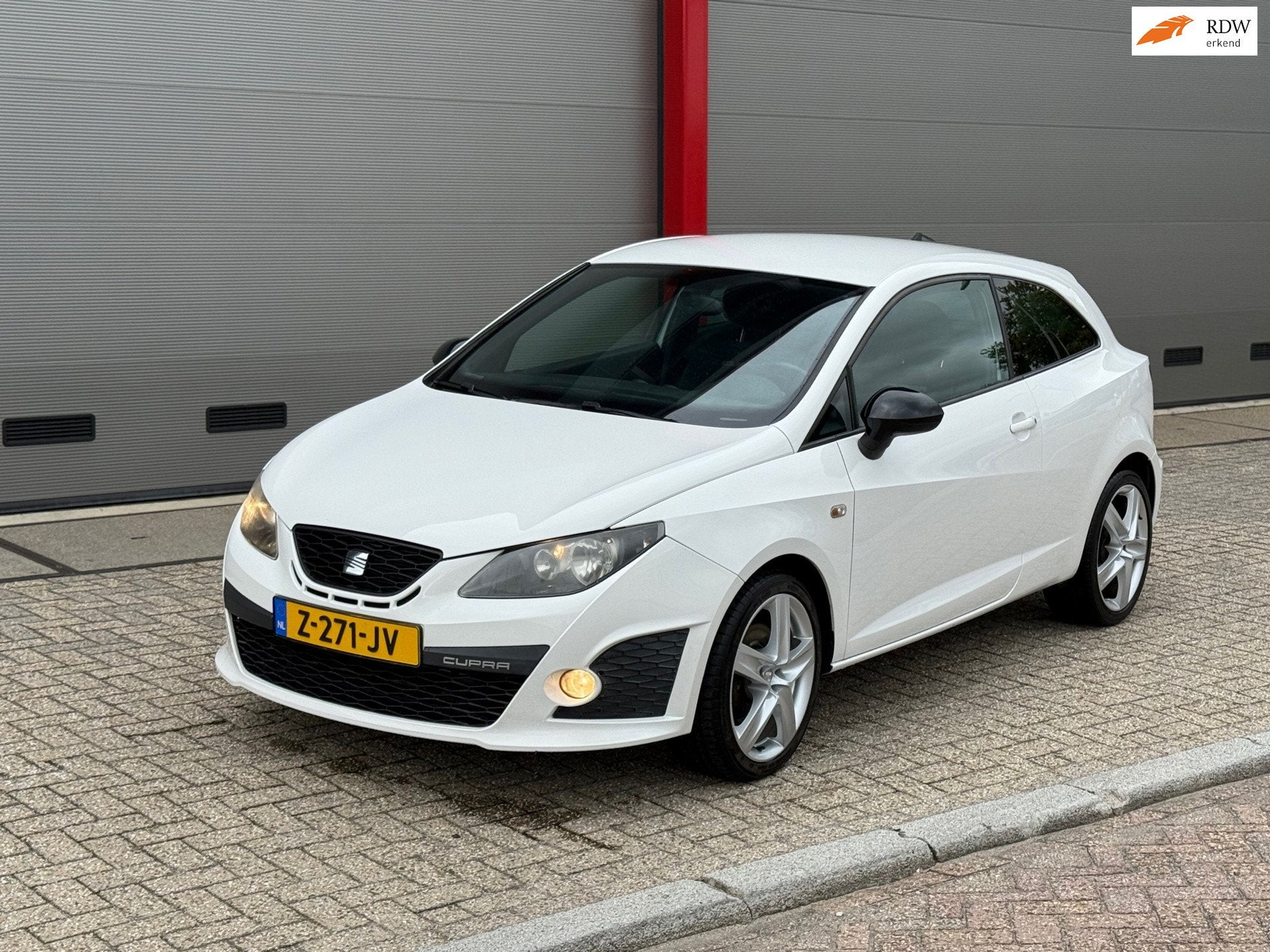 Seat Ibiza SC Cupra 1.4 TSI 180ch BVA - Suspension sport - Carnet entretien - Carplay - Jantes 17" - Non fumeur