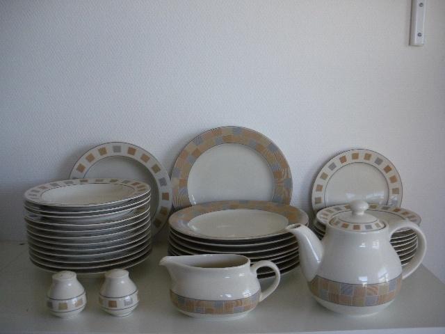 Bamboo servies, Ophalen of Verzenden, Zo goed als nieuw, Bord(en), Overige stijlen