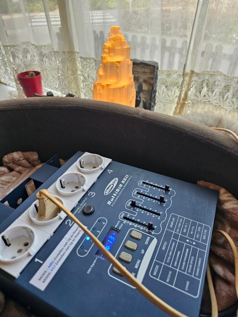 Te koop showtec multidin mk2 4 Chanel digital dimming pack, Muziek en Instrumenten, Licht en Laser, Ophalen of Verzenden, Gebruikt