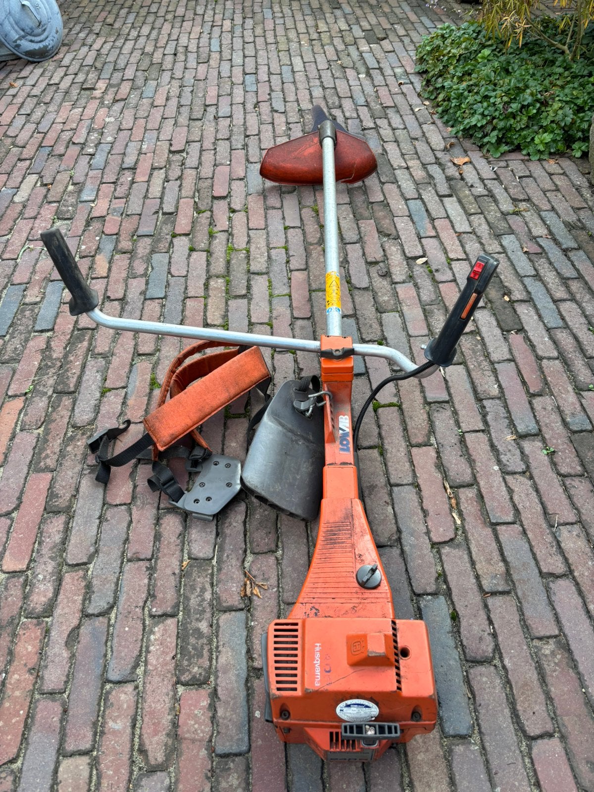 Husqvarna bosmaaier, Tuin en Terras, Ophalen, Gebruikt, Benzine