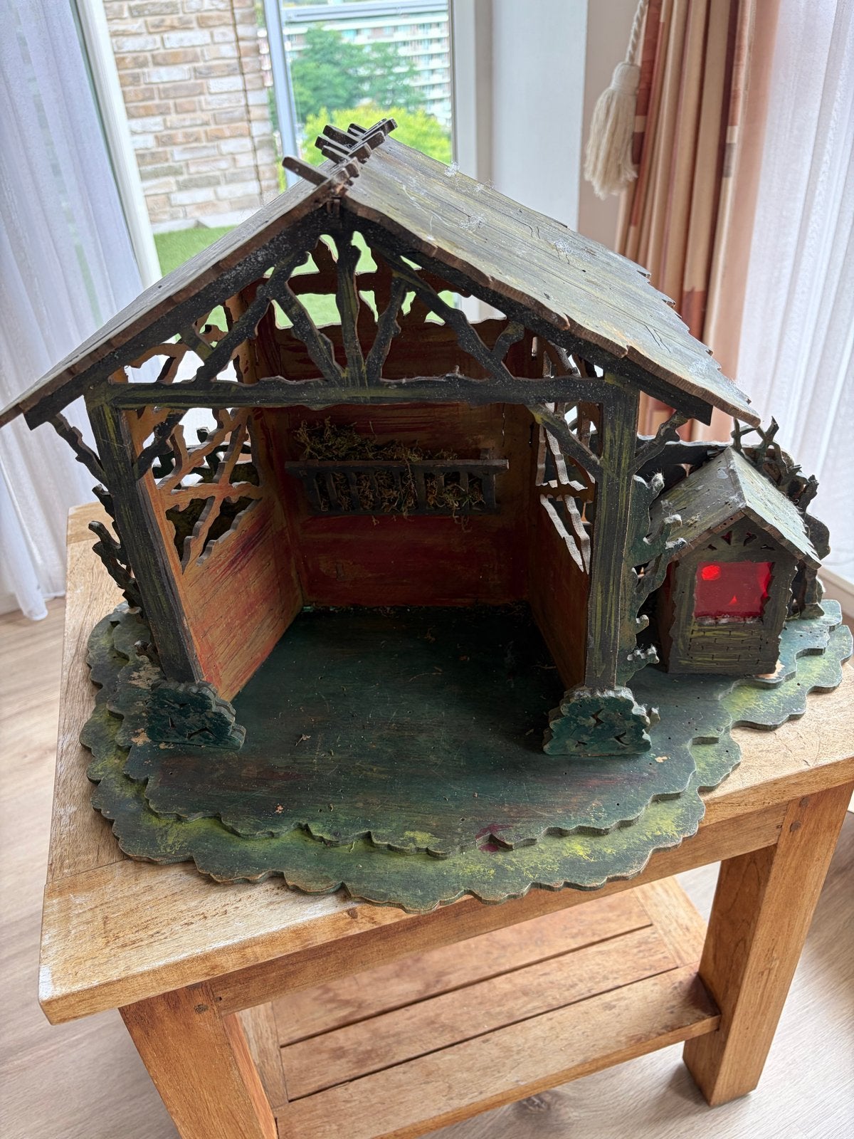 Kerststal, Ophalen, Gebruikt
