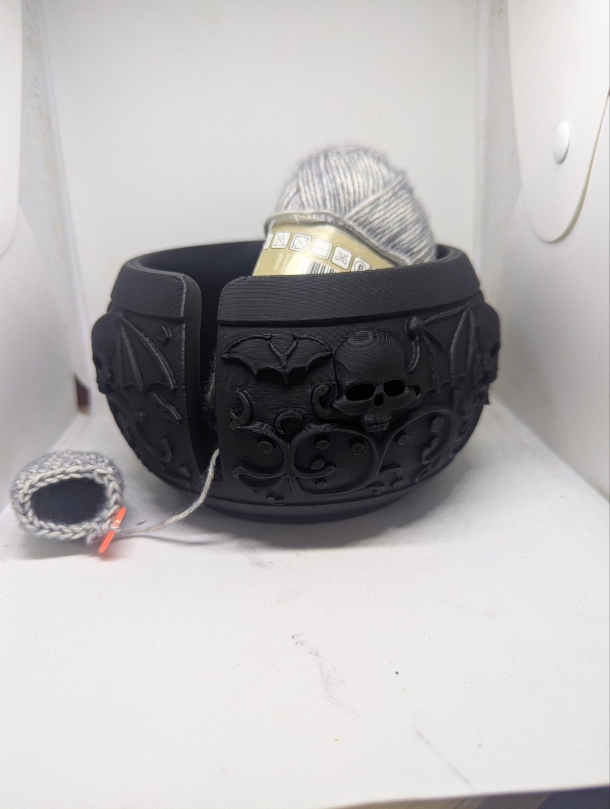 Gothic Garenkom met schedels en vleermuizen, Hobby en Vrije tijd, Ophalen of Verzenden