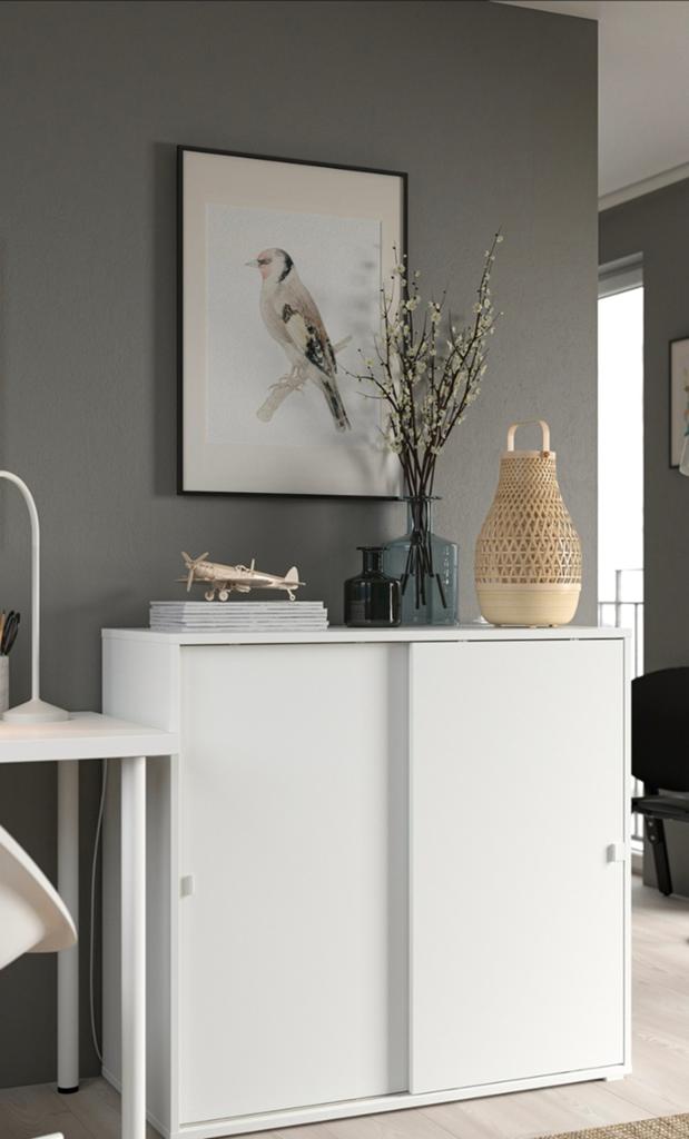 VIHALS Ikea kast met schuifdeuren, Huis en Inrichting, Kasten | Overige, Ophalen, Zo goed als nieuw