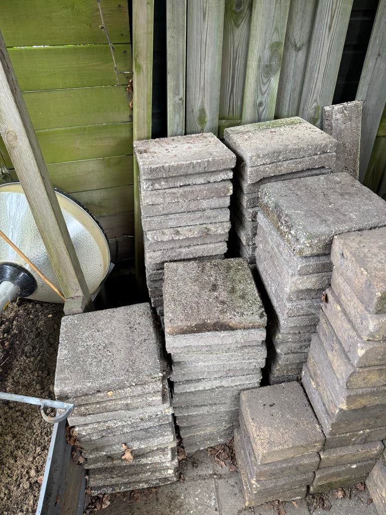 Gratis Gebruikte grindtegels 30x30, Ophalen, Gebruikt, 5 tot 10 m², Grind