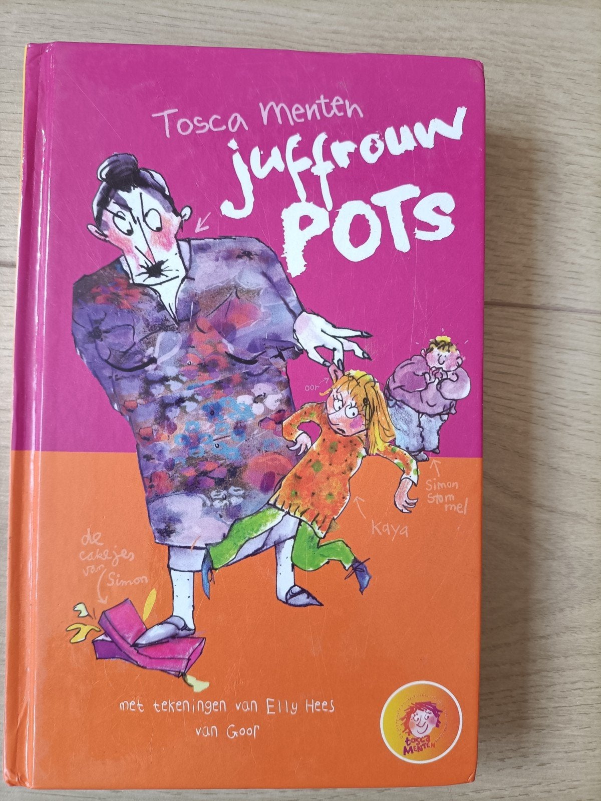 Juffrouw Pots - Tosca Menten (Kinderboek), Ophalen of Verzenden, Gelezen, Tosca Menten, Fictie algemeen