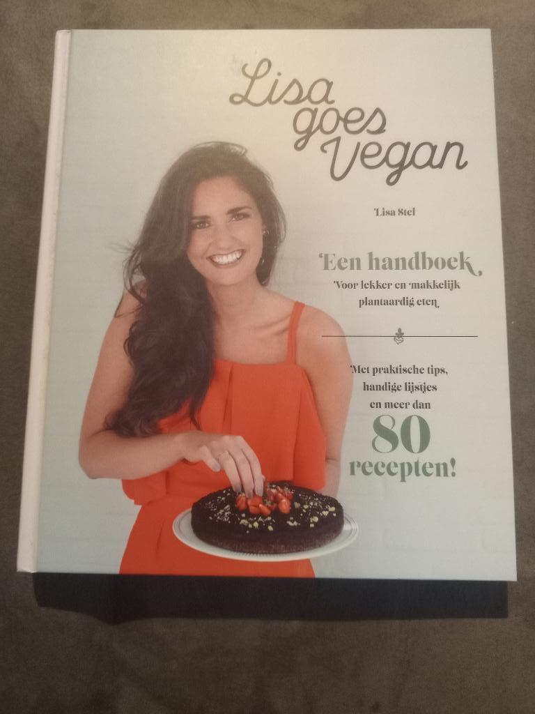 Lisa goes Vegan, Ophalen of Verzenden, Zo goed als nieuw