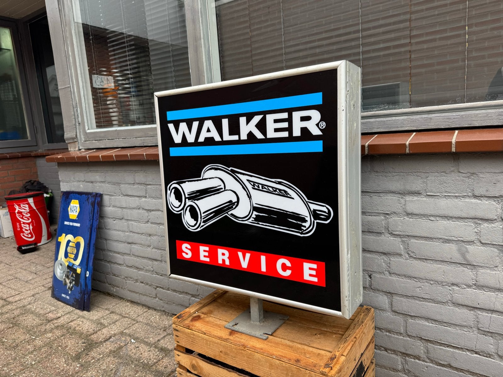 Walker Service Lichtbak Reclamebord, Ophalen, Gebruikt, ., Lichtbak of (neon) lamp