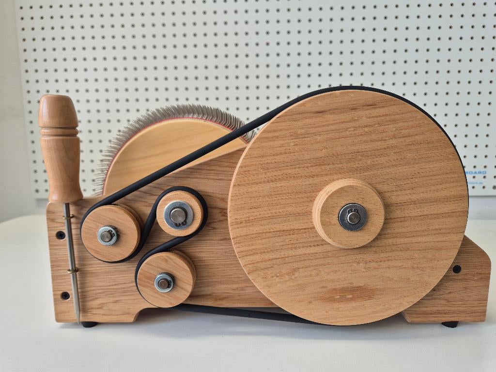 Ashford Wildcarder Drumcarder 72 ppi, Hobby en Vrije tijd, Spinnewielen en Spinnen, Ophalen, Zo goed als nieuw, Onderdelen en Toebehoren