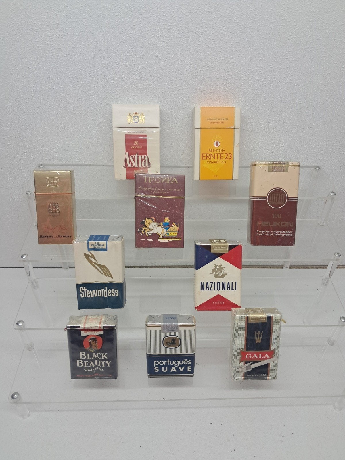 Collectie vintage sigarettenpakjes - Diverse merken, Ophalen of Verzenden, Gebruikt, Tabaksdoos of Verpakking