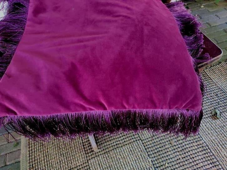 Kussenhoes velours bordeaux met franjes, Ophalen of Verzenden, Vierkant