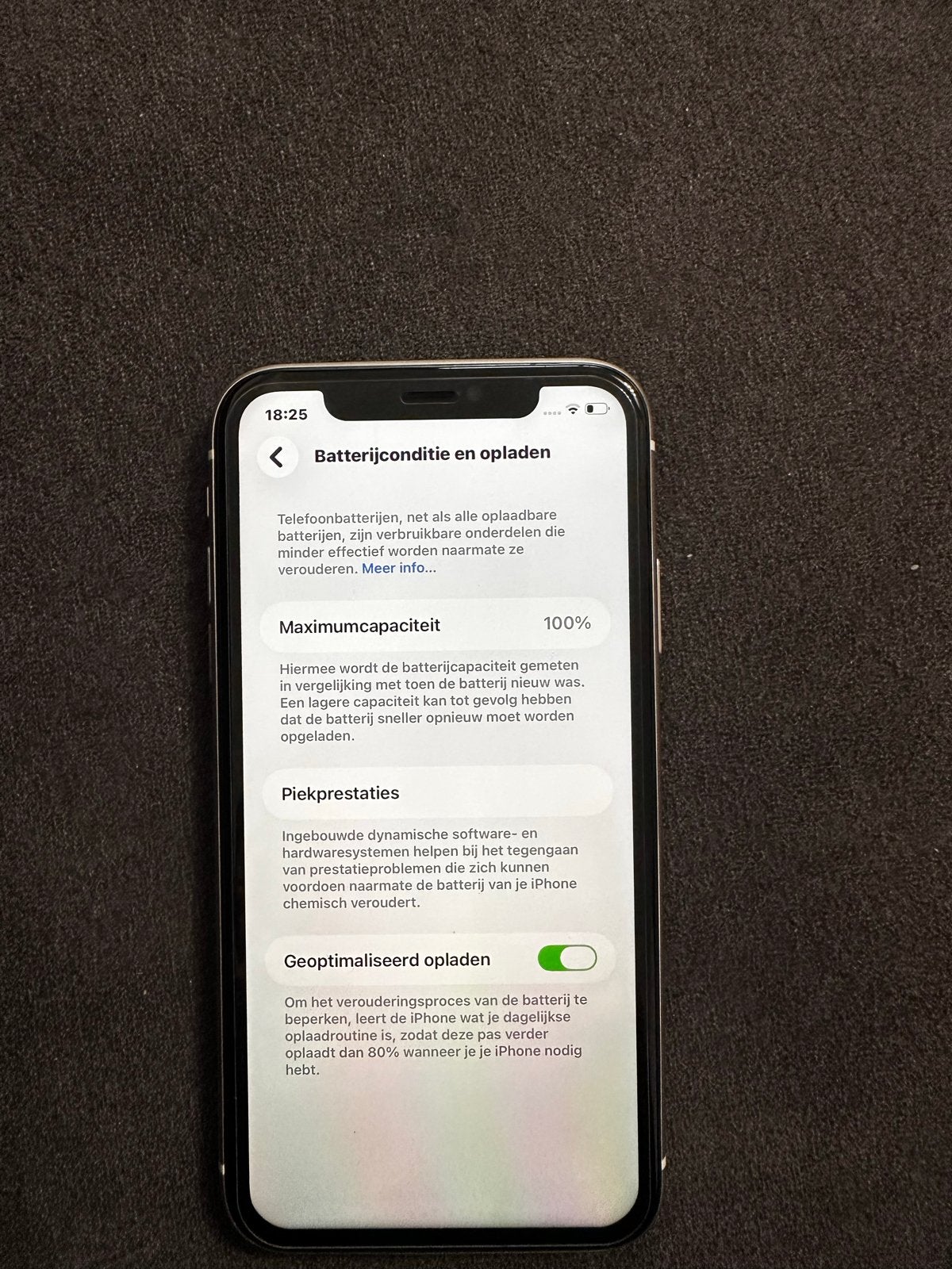 iPhone 11 Wit 128GB - Nieuwe batterij en scherm!, Wit, Zonder simlock, Zonder abonnement, 128 GB