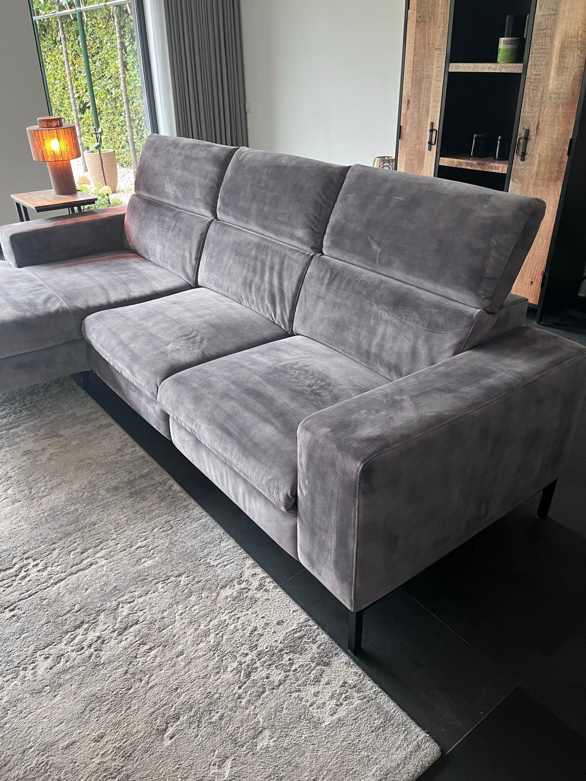 Foto 10 van Luxe Knibbeler hoekbank met motor en loungefunctie