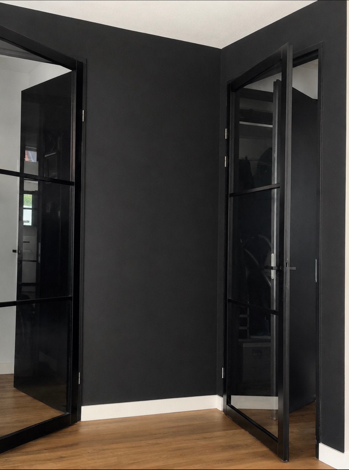 2 nieuwe zwarte opdekdeuren met blank glas – 93 x 231,5 cm, Doe-het-zelf en Verbouw, Deuren en Horren, Ophalen, 215 cm of meer