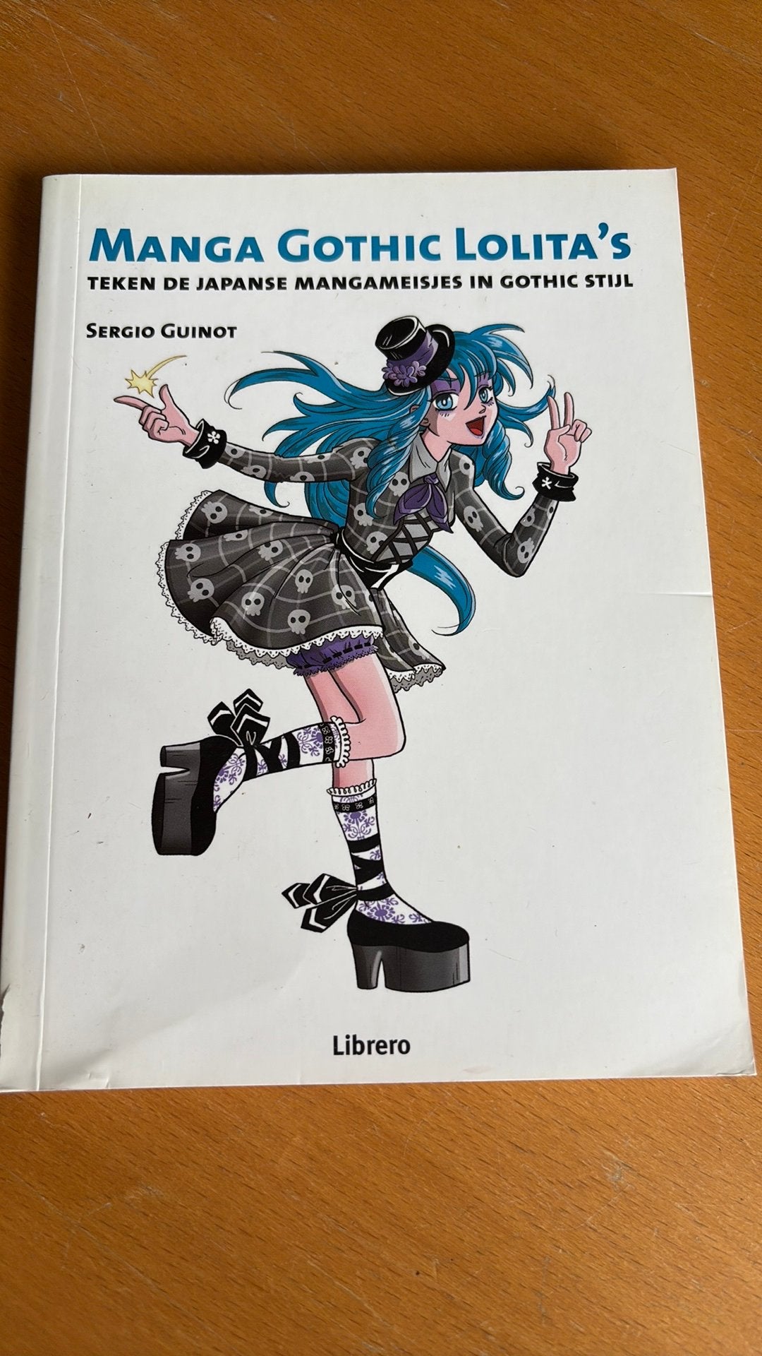 Sergio Guinot - Manga Gothic girls tekenen, Fotograferen en Filmen, Ophalen of Verzenden, Zo goed als nieuw, Sergio Guinot