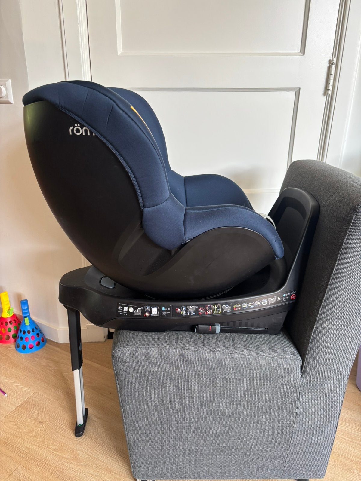 Britax romer dualfix m plus autostoeltje in hele mooie staat, Kinderen en Baby's, 9 t/m 18 kg, Zo goed als nieuw, Isofix, Ophalen
