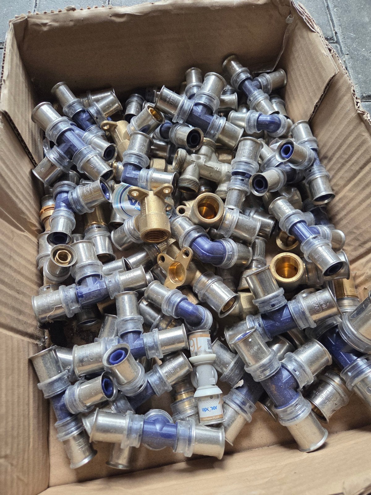 Diverse Wavin koppelingen en fittingen, Doe-het-zelf en Verbouw, Overige materialen, Gebruikt, Overige typen, Minder dan 2 meter