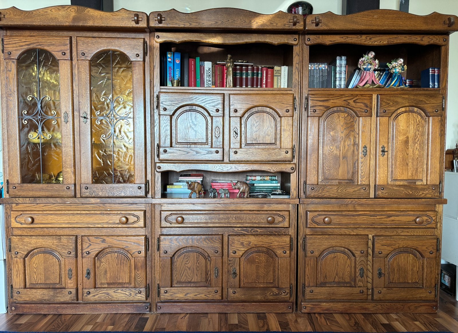 Massief eikenhouten wandmeubel - Klassiek en Ruim, Antiek en Kunst, Ophalen