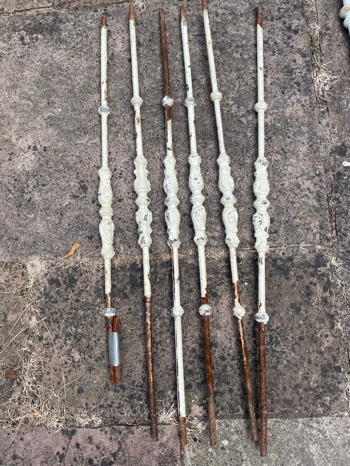 6 antieke trapspijlen, 85 cm, jaren '30, Ophalen of Verzenden