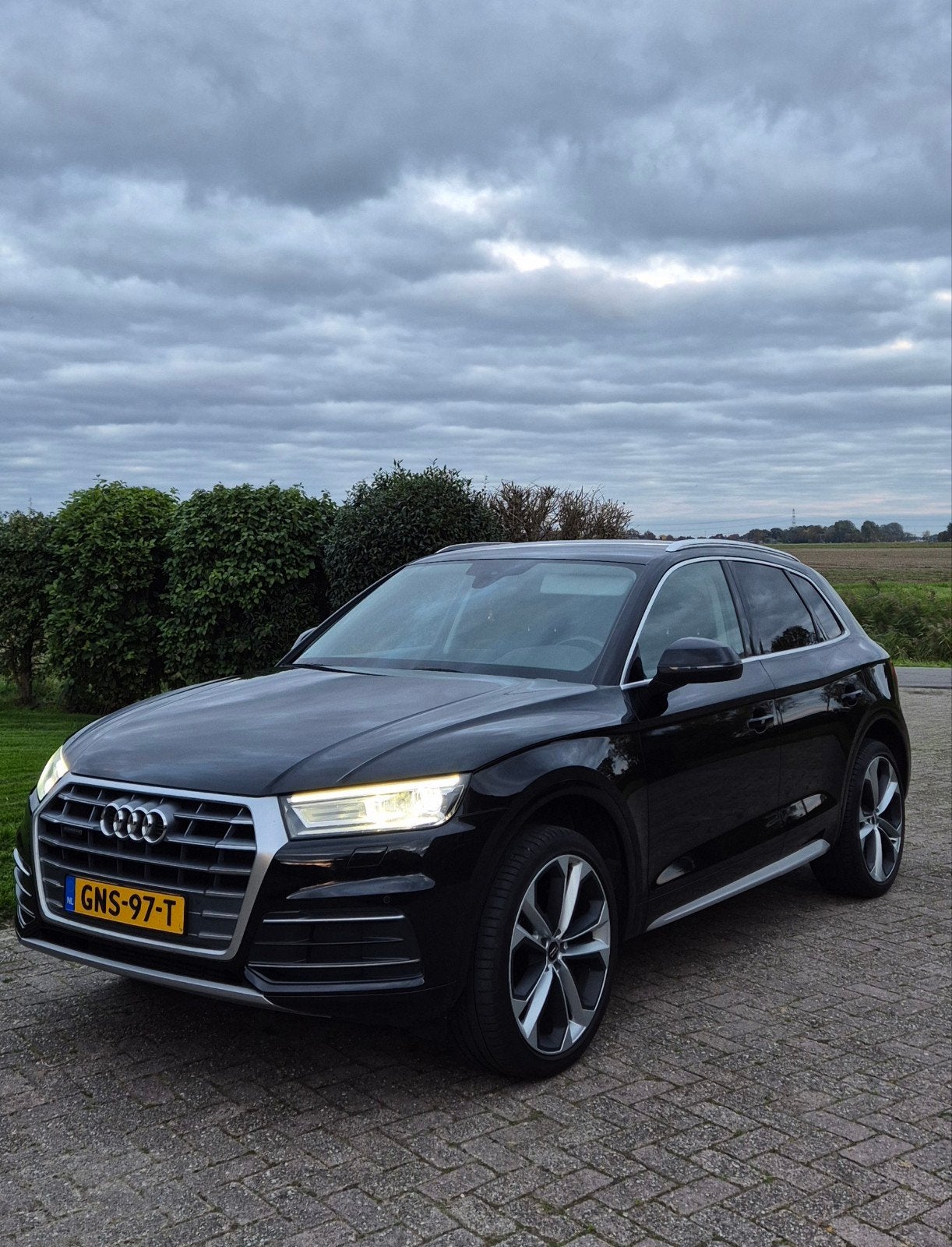 Audi Q5 2.0 TFSI quattro sport led/leder/navi, Auto's, 251 pk, Zwart, Vierwielaandrijving, Particulier