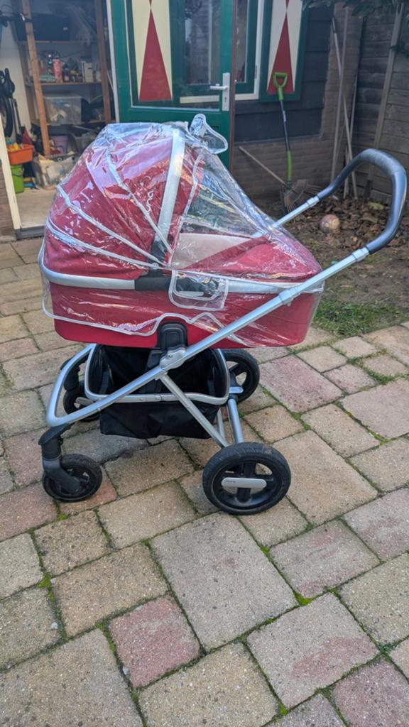 Nuna Ivvi /Pipa rood helemaal compleet, Kinderen en Baby's, Kinderwagens en Combinaties, Gebruikt, Combiwagen, Verstelbare duwstang
