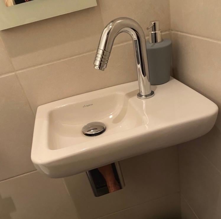 Fontein voor toilet 40x28 cm Sphinx zgan, Ophalen, Zo goed als nieuw, Wastafel
