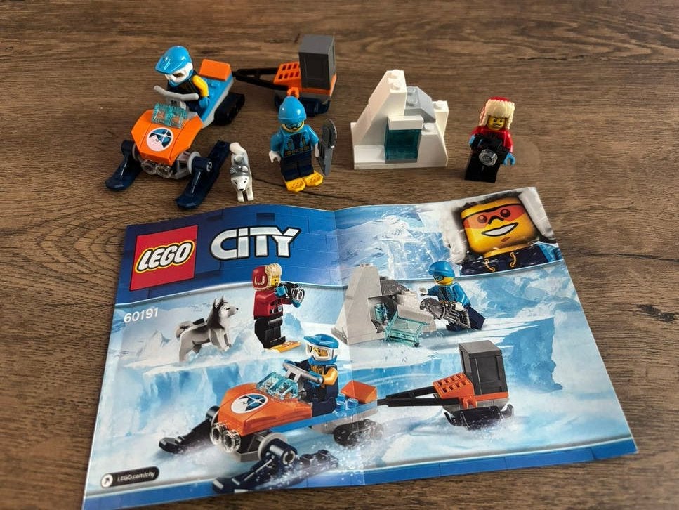 Lego City 60191 Arctische expeditie compleet met boekje, Kinderen en Baby's, City, Lego, Ophalen of Verzenden, Zo goed als nieuw
