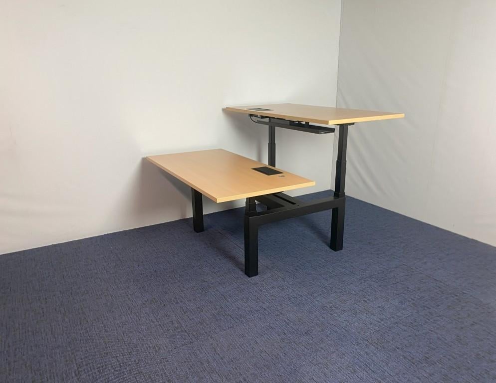 4 x Bench zit/sta bureau Gispen (elektrisch), 160 x 170 cm., Huis en Inrichting, Bureaus, Ophalen, In hoogte verstelbaar, Gebruikt