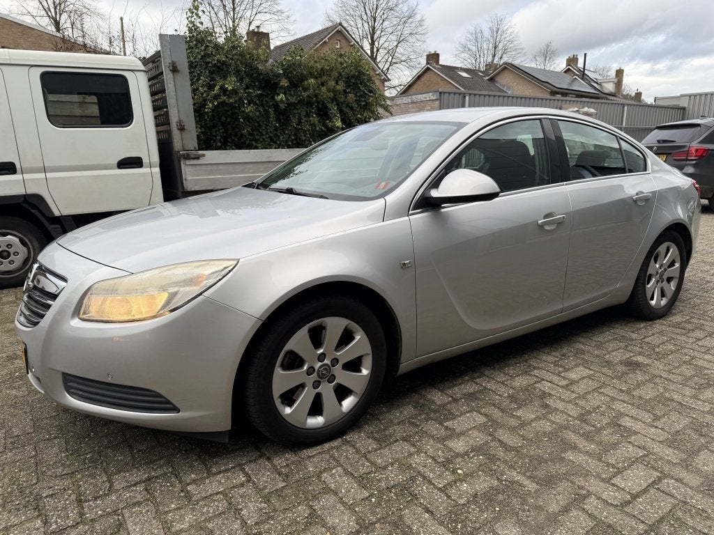 Opel Insignia 1.6 T Edition 2010 LPG-G3 EURO 5 (bj 2010), Auto's, Euro 5, Stof, Gebruikt, 4 cilinders