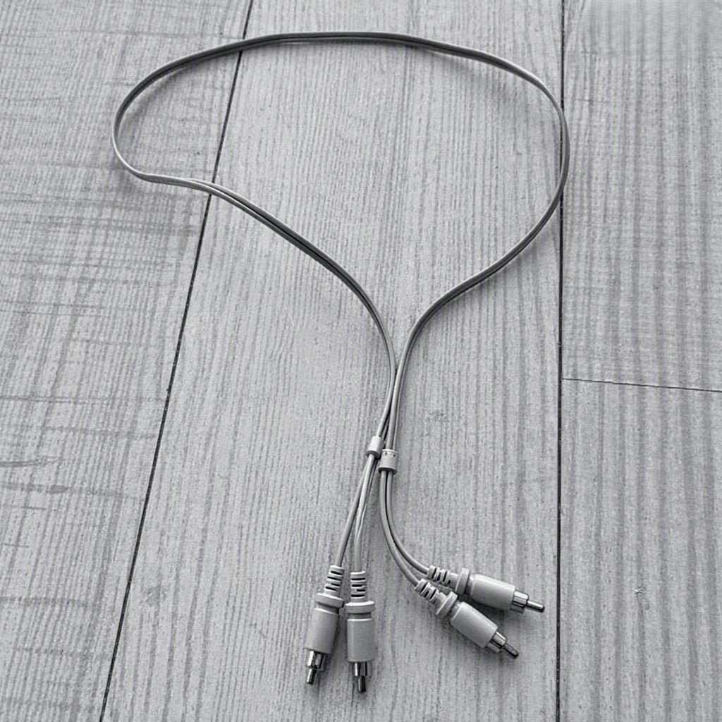 2 Vintage RCA / Tulp Audio Kabels - Grijs, 1,5 meter, Ophalen of Verzenden, Gebruikt, Minder dan 2 meter, Interlink-kabel