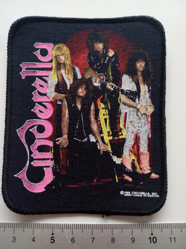 Cinderella vrij zeldzame vintage 1989 patch c255, Verzamelen, Ophalen of Verzenden, Nieuw, Kleding