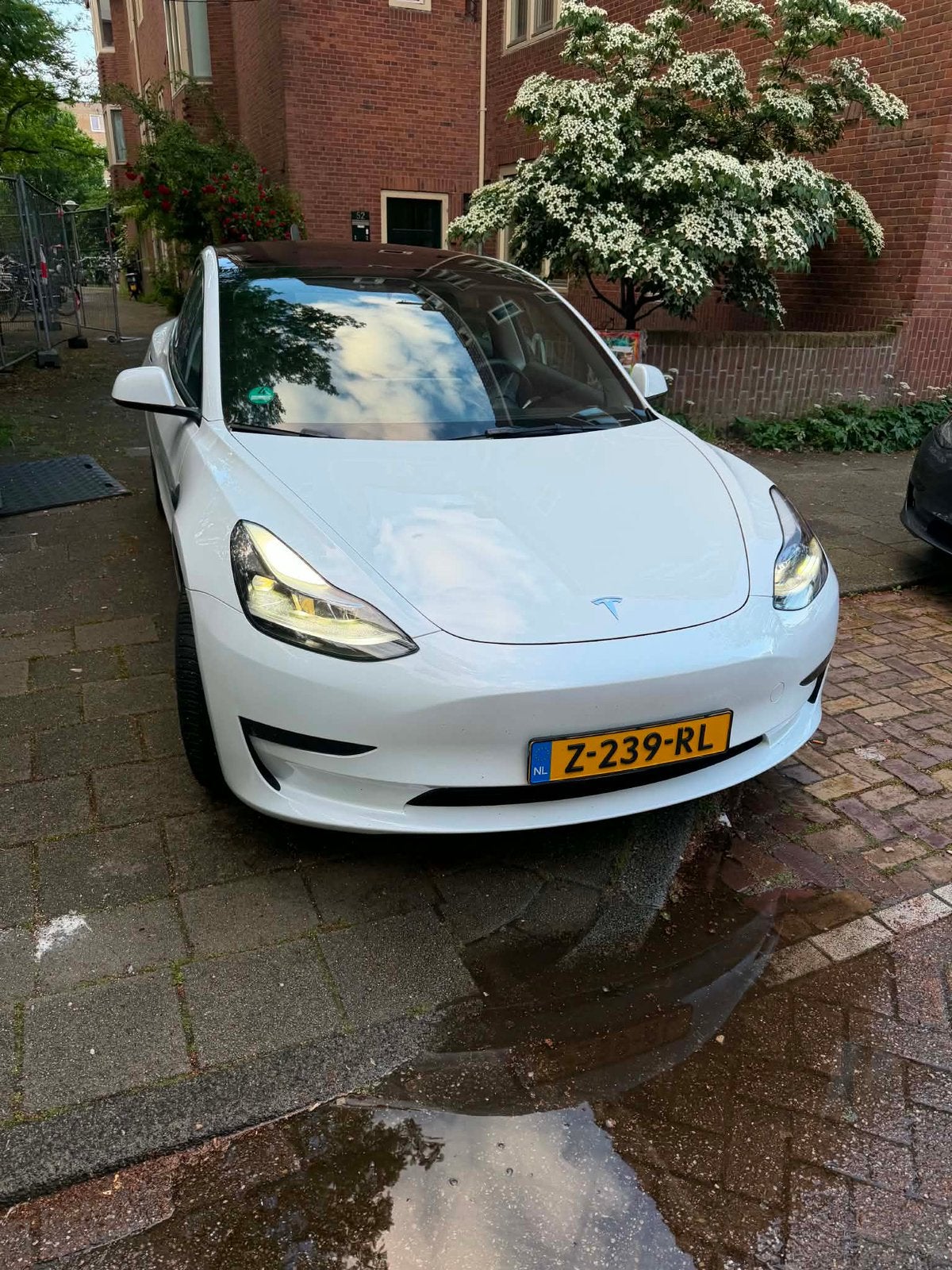 Tesla Model 3 – lease overname (Zakelijke lease), Automaat, Achterwielaandrijving, Zwart, Wit