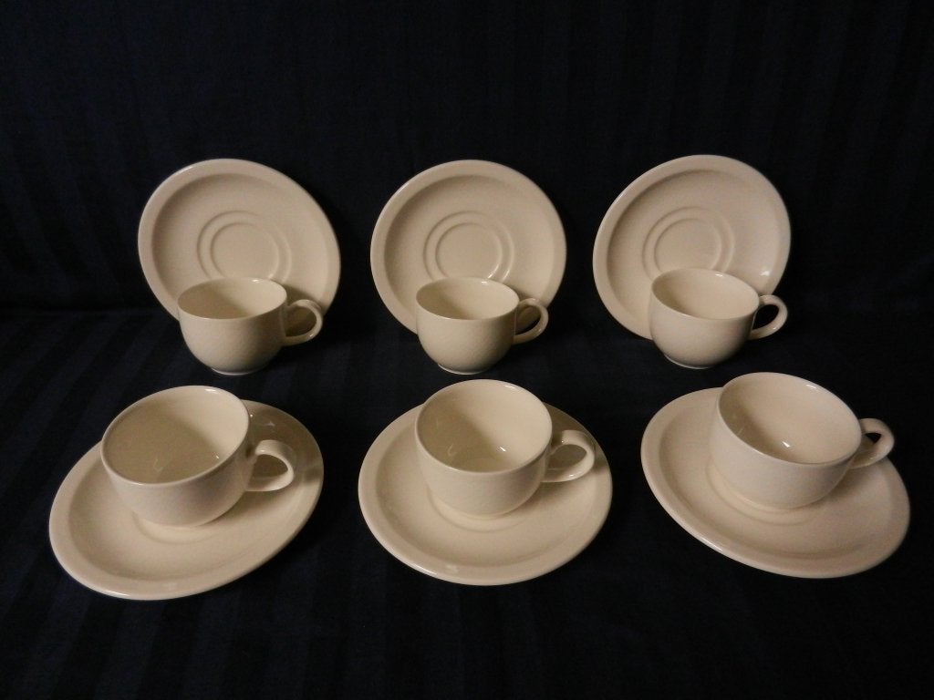 Zes koppen en schotels Villeroy en Boch Tipo of Easy ?, Keramiek, Villeroy & Boch, Ophalen of Verzenden, Zo goed als nieuw