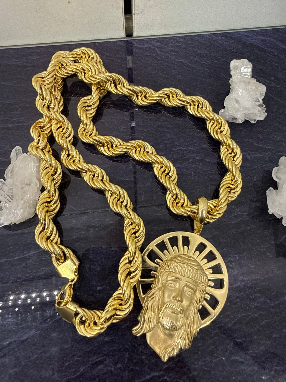 Dikke 14k rope ketting met unieke jezus hanger 67 cm 11 mm, Sieraden, Tassen en Uiterlijk, Kettingen, Ophalen of Verzenden, Nieuw