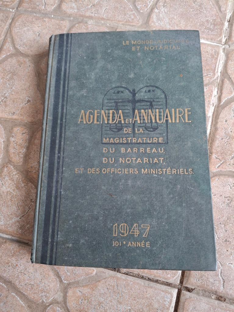 Oude Franse agenda 1947 voor notaris/advocaten en ministerie, Ophalen of Verzenden
