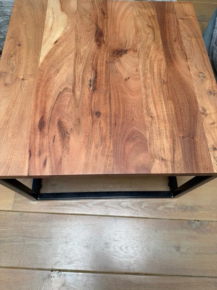 2 salon tafeltjes van boomstam hout 60x60 cm, Ophalen, Zo goed als nieuw, Vierkant, 50 tot 100 cm
