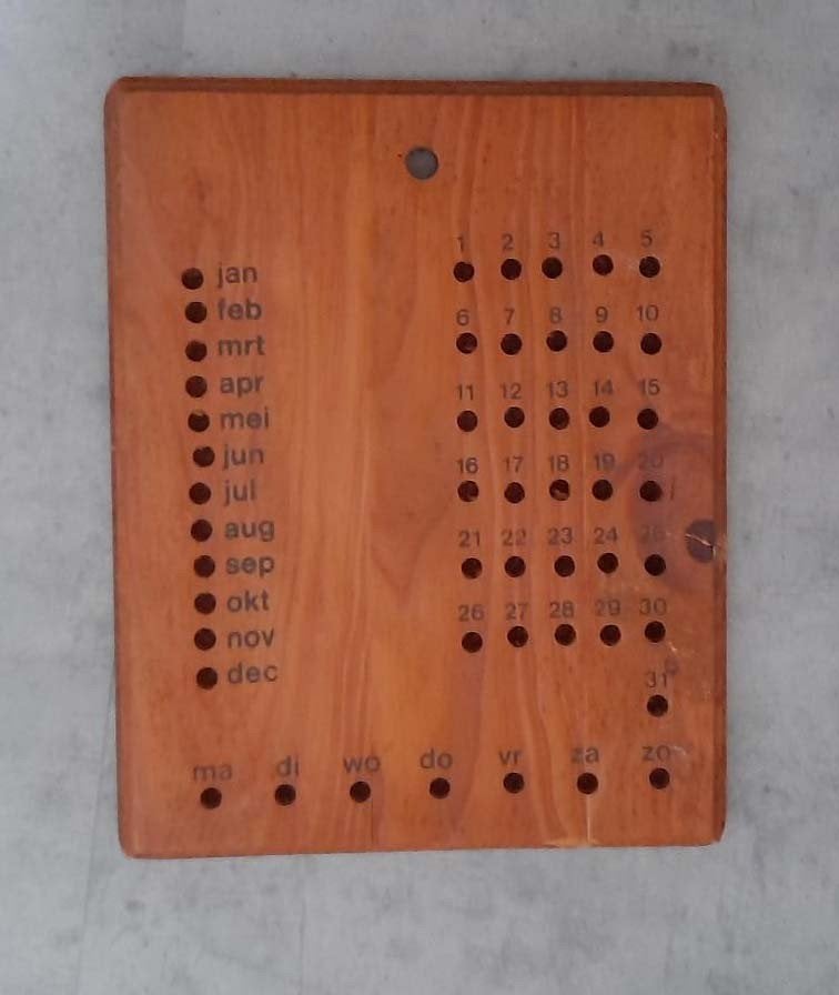 Eeuwig durende houten KALENDER. Retro / vintage, Ophalen of Verzenden, Jaarkalender, Gebruikt