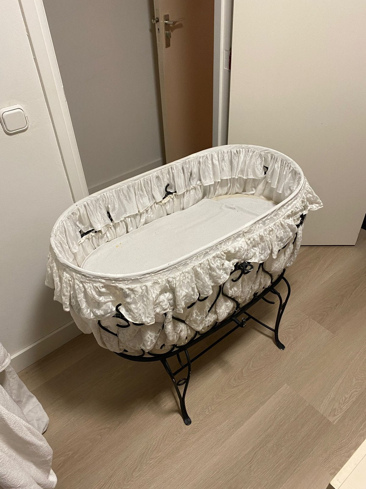 Smeedijzeren wieg, Kinderen en Baby's, Babywiegjes en Ledikanten, Ophalen, Gebruikt, Wieg
