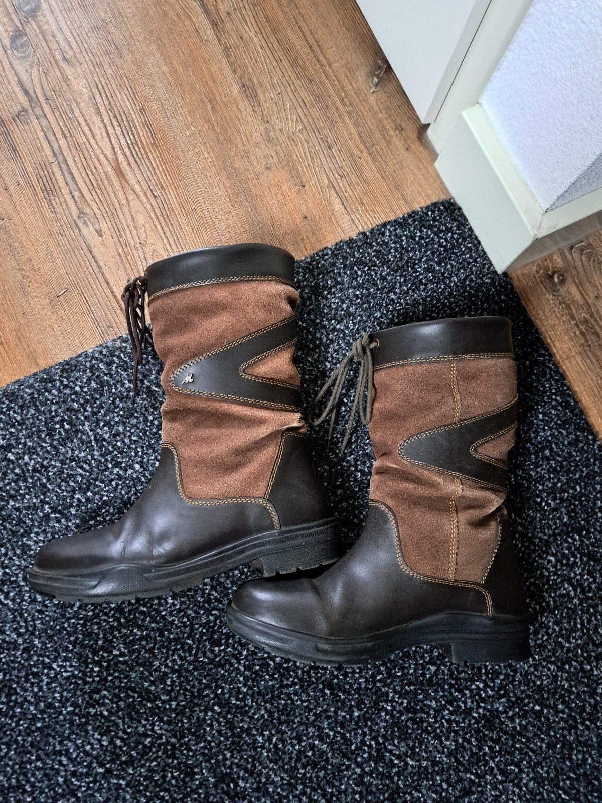 Comfortabele outdoor laarzen - bruin, Ophalen, Bruin, Lage of Enkellaarzen, Gedragen